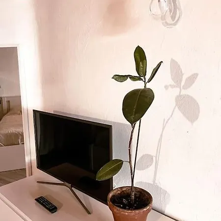 La Petite Croix Apartment